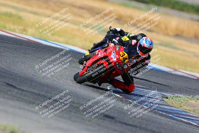 media/Aug-13-2023-CRA (Sun) [[1cfc37a6fb]]/Race 4 400 Superbike/Race/